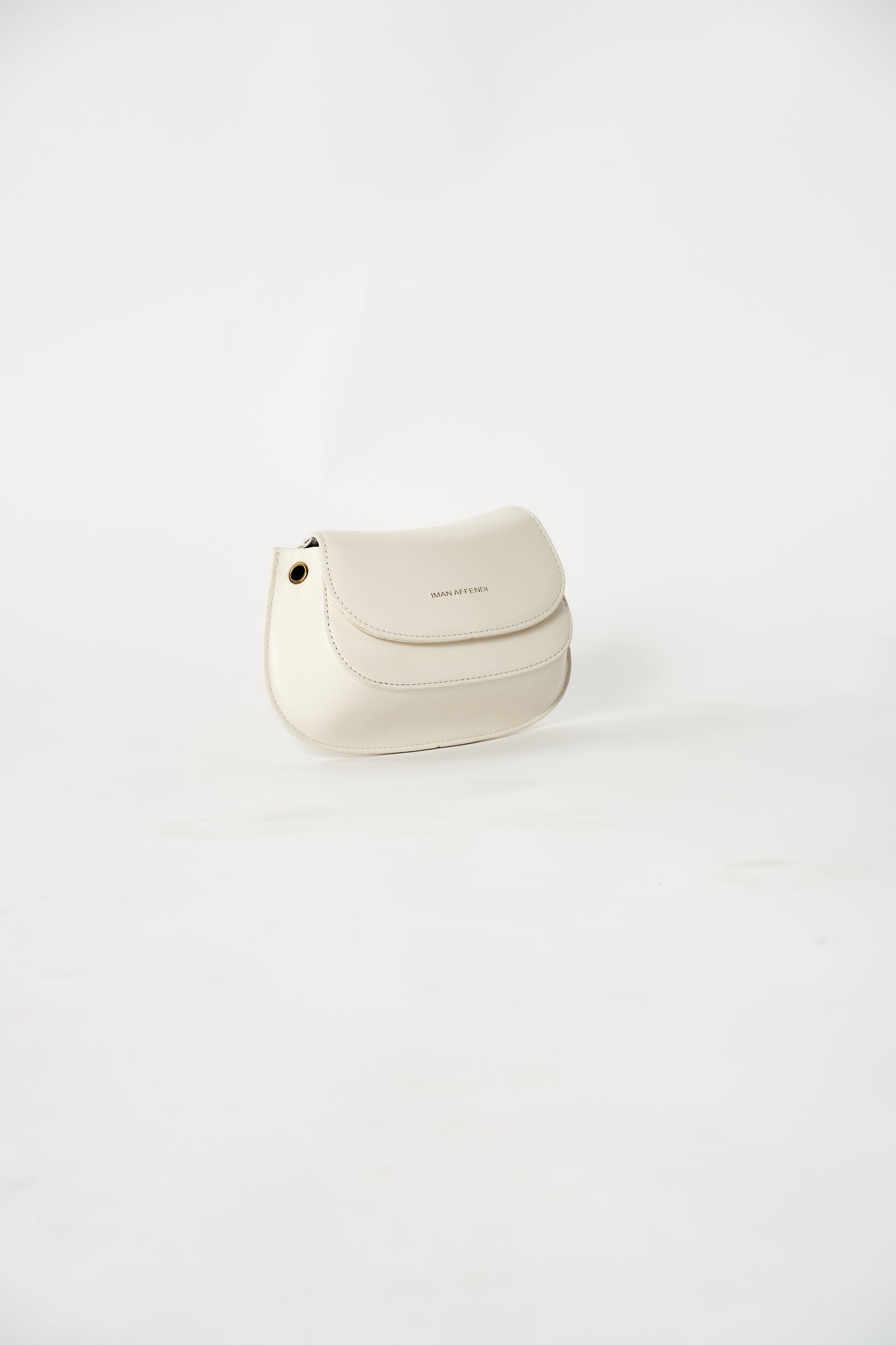 Liya Messenger Bag - White